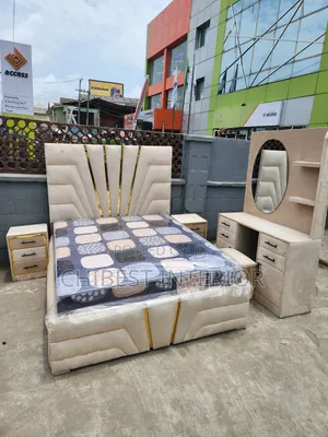 Upholstery Padded 5by6 Bed Stand With Full Accessories