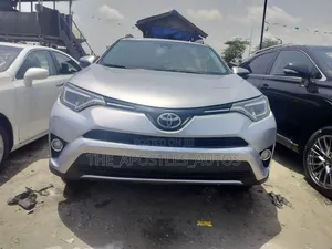 Toyota RAV4 2018 Silver