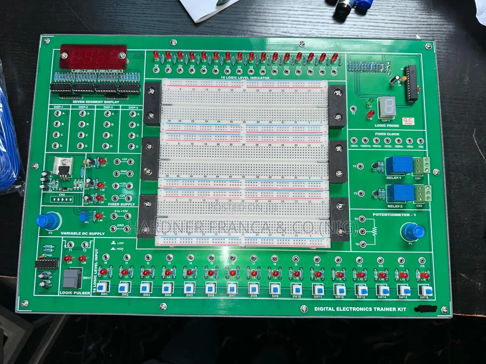 Digital Electronics System Trainer Kit