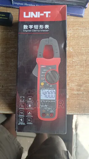 The Uni-T Ut204+ Is a Digital Clamp Meter