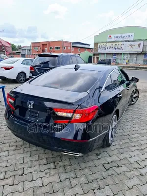 Honda Accord EX-L (2.0L 4cyl Turbo 10A) 2019 Black