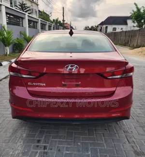 Hyundai Elantra 2017 Red