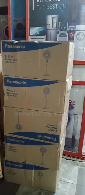 407y Original Panasonic Standing Fan, White Color.