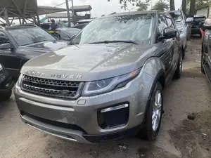 Land Rover Range Rover Evoque HSE 4x4 5-Door 2017 Gray