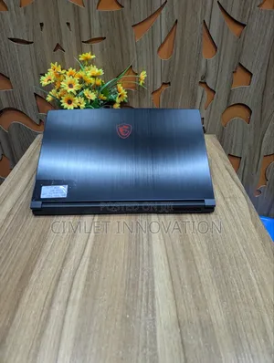 Laptop MSI GF65 Thin 10UE 8GB Intel Core I5 SSD 512GB