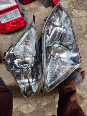 Head Light Honda Cr-v 2010