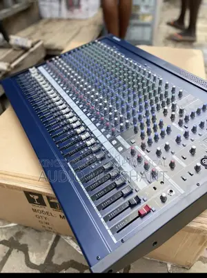 Yamaha Mg24/14 Fx Mixer