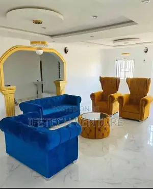 Settee Designed Sofa Set With Center Table