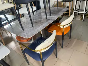 Offer Dining Set
