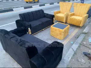 Amazing 7 Seater Sofa With Center Table