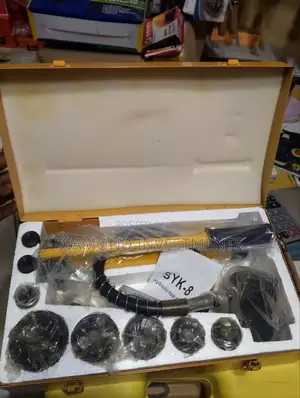 Hydraulic Hole Punch