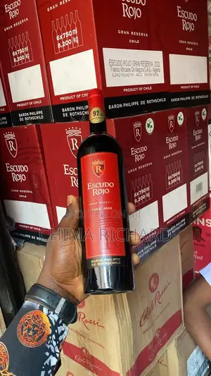 Escudo Rojo