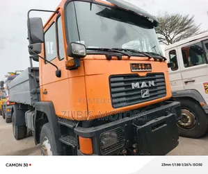 Man Desire Commander Tipper Sister