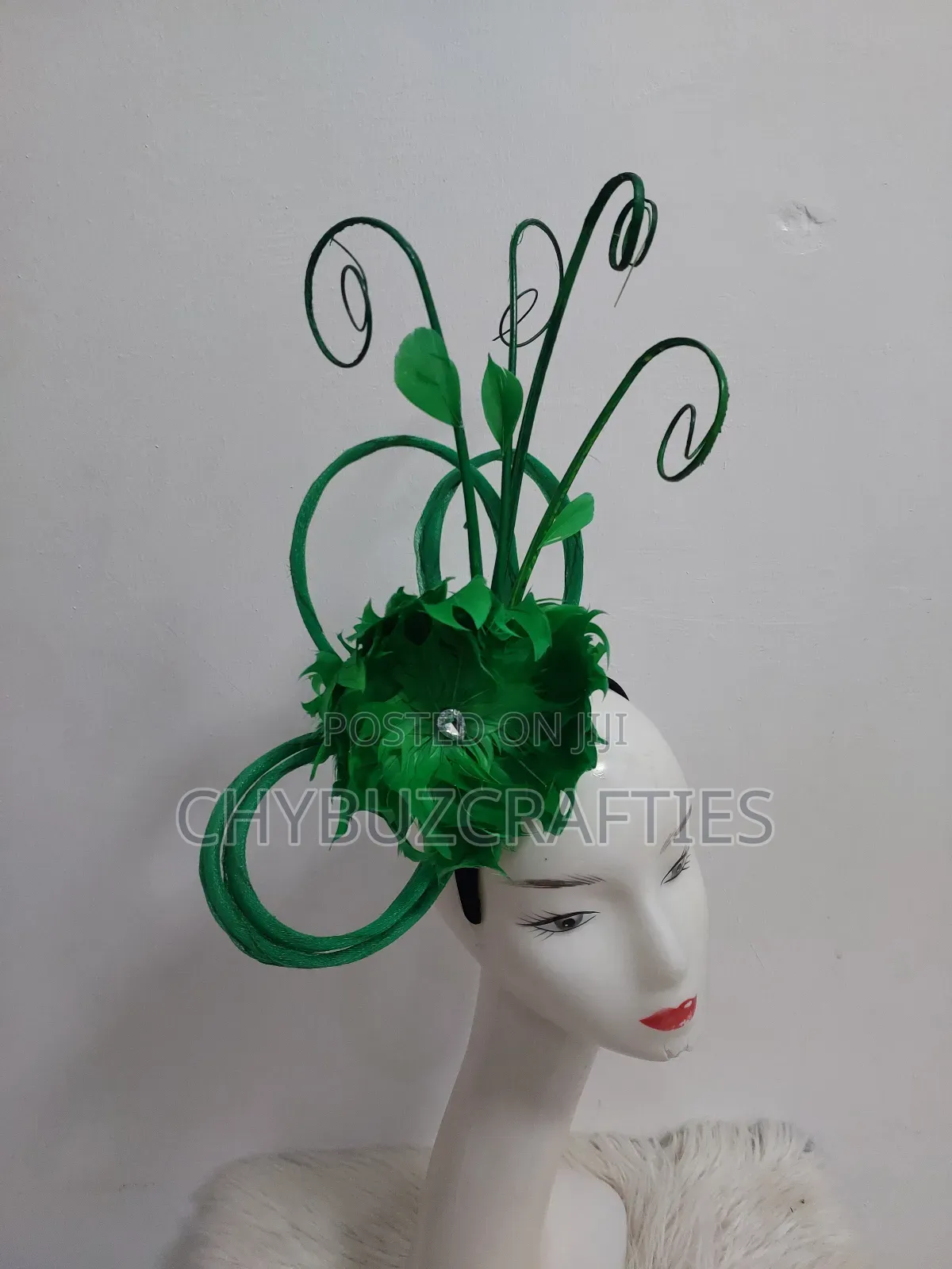 Green Feather Facinator