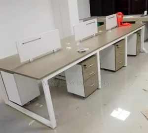 High Quality Modern Office Work Station / Table