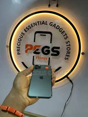 Apple iPhone 11 Pro Max 64 GB Green