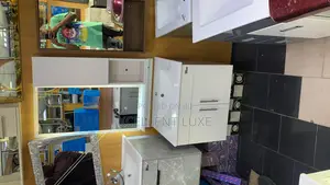 Suspended Wall Hung Cabinet Basin With Led Mirror