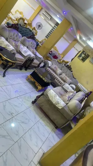 Quality Royal Sofa Set