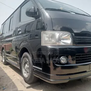 Toyota HiAce 2014 Black