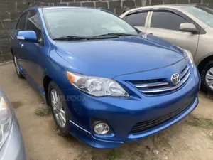 Toyota Corolla 2009 Blue