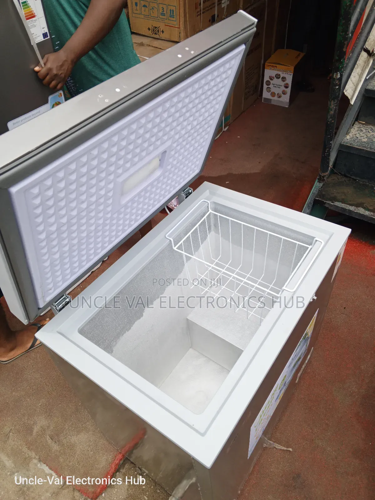 Meling Chest Freezer Bd-200s