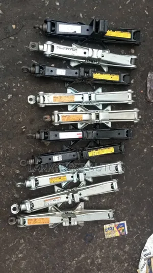 Whining Jacks Suitable for All Cars