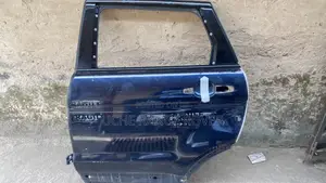 Range Rover Door