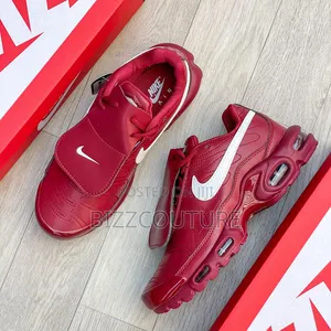 Original Nike Air Max Plus Sneakers Available in Store