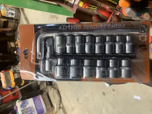 16-Piece Socket Set