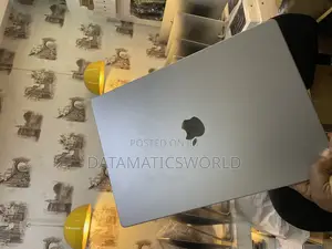 Laptop Apple MacBook Pro 2021 M1 32GB Apple M1 Pro SSD 512GB