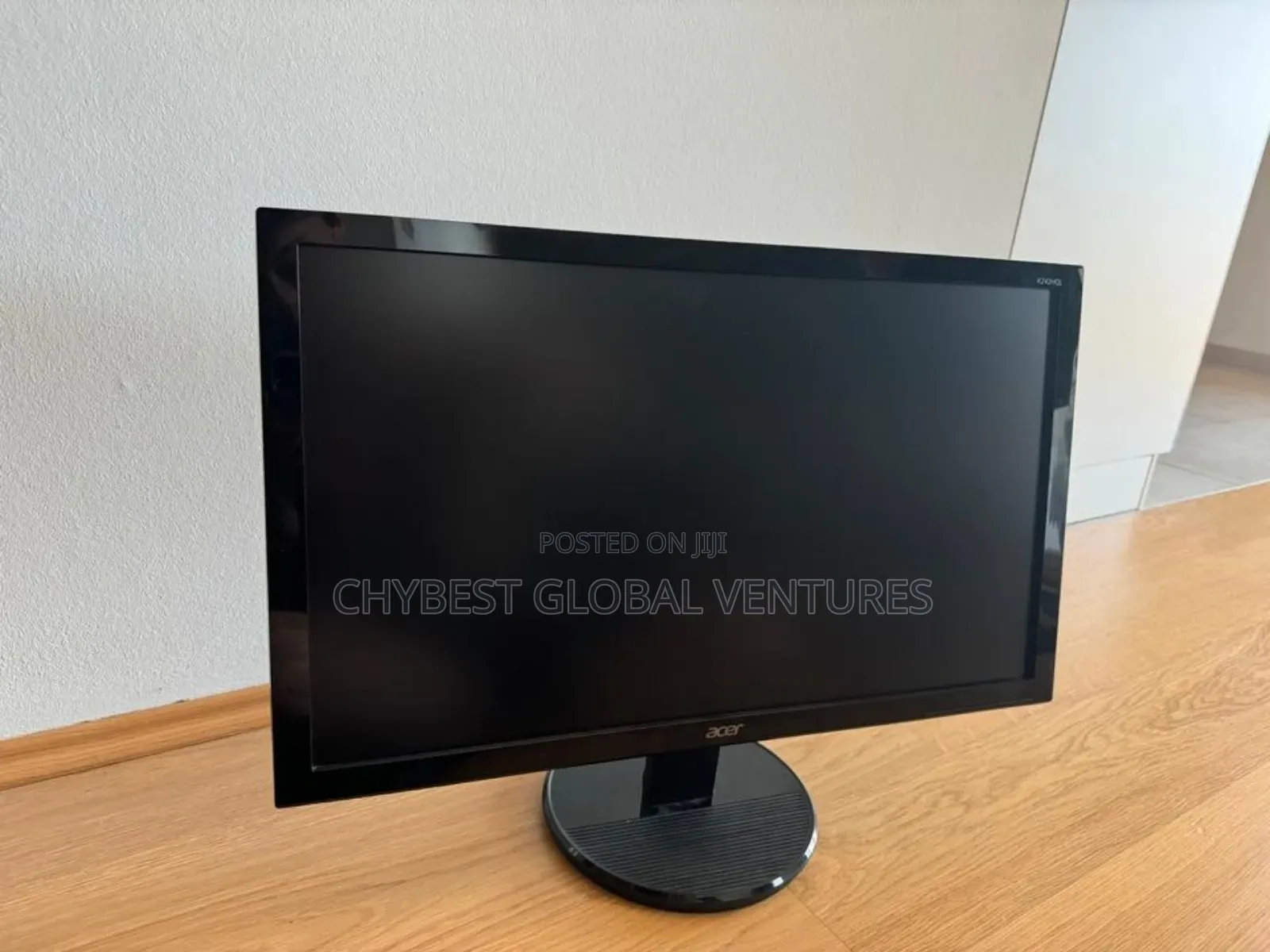 24 Inches Acer