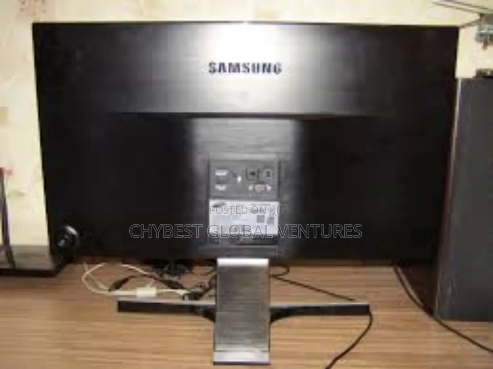 24 Inches Samsung