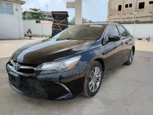 Toyota Camry SE V6 4dr Sedan (3.5L 6cyl 6A) 2013 Black