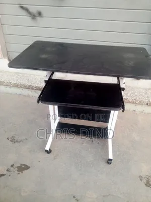 Movable Table