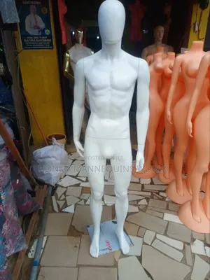 Faceless White Standard Body Size Male Mannequin