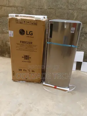 Large Capacity Lg Gn-304sl 168l 7 Shelves Upright Freezer
