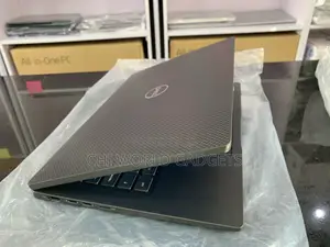 Laptop Dell Latitude 7410 16GB Intel Core I7 SSD 256GB