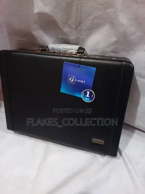Lomi Briefcase