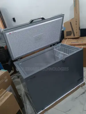 Scanfrost Extra Large 300 Litres Chest Freezer
