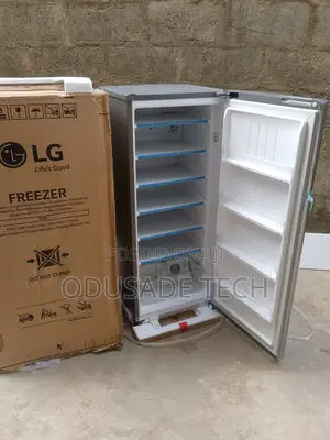 Ultimate Fast Coollg Gn-304sl 168l 7 Shelves Upright Freezer