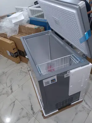 Scanfrost Minimal Noise 300 Litres Chest Freezer