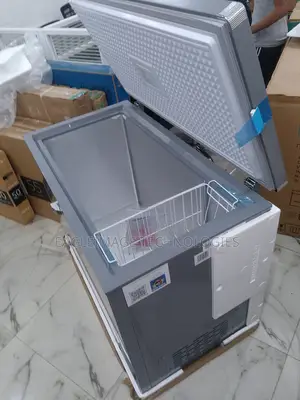 Scanfrost Oranizing Champion 300 Litres Chest Freezer