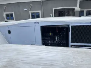 Brilliant England Perkins Soundproof Diesel Generator 150kva
