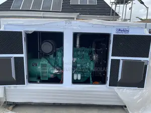 Brilliant England Perkins Soundproof Diesel Generator 250kva