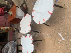 Luxury Modern Size Center Table Very Quality Materials