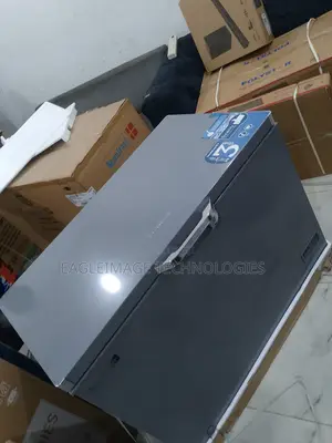 Scanfrost Temperature Control 300 Litres Chest Freezer