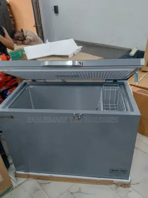 Scanfrost Advanced Technology 300 Litres Chest Freezer