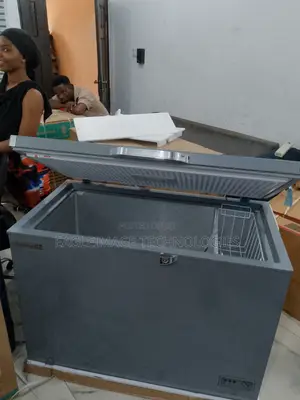 Scanfrost Smart Temperature 300 Litres Chest Freezer