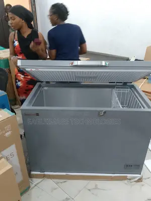 Scanfrost Long Term Preservation 300 Litres Chest Freezer