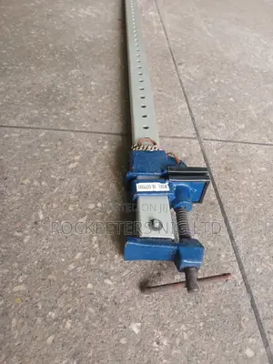 6ft Aluminium Sash Clamp